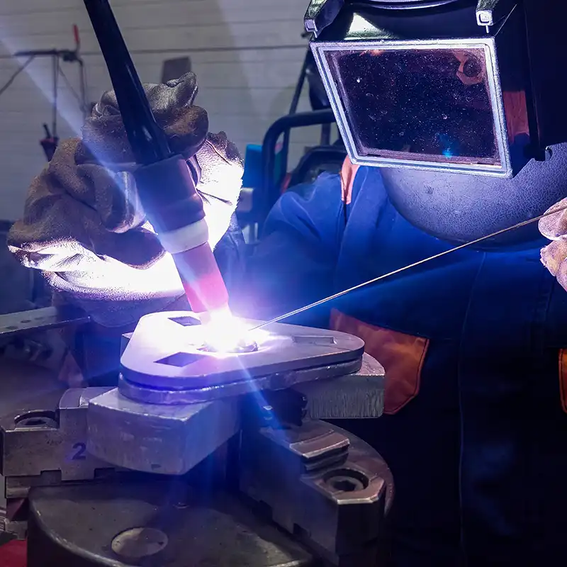 tig-welding-delicate-structure